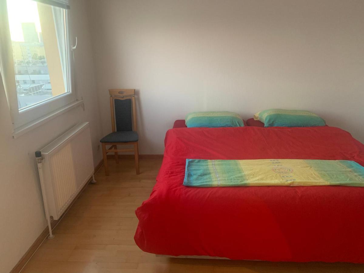 Sehr Schone Zimmer 1 In Wien Favoriten Dış mekan fotoğraf
